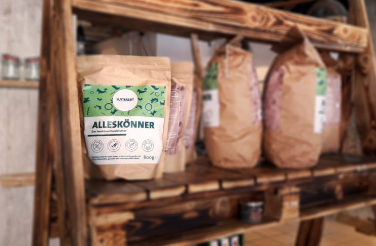 Mittwoch ist Insektentag: Insektenprotein als Hundefutter